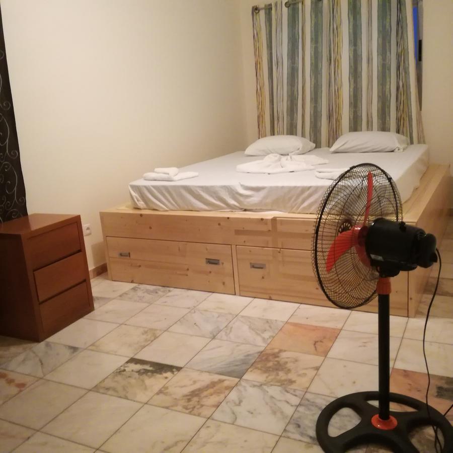 Morabeza Kriol Hostel Praia Buitenkant foto